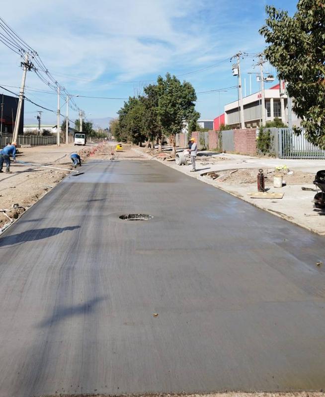 Calzada de hormigón en sector industrial